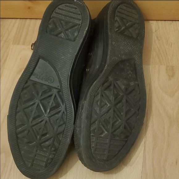 Leather Converse - Picture 2 of 3